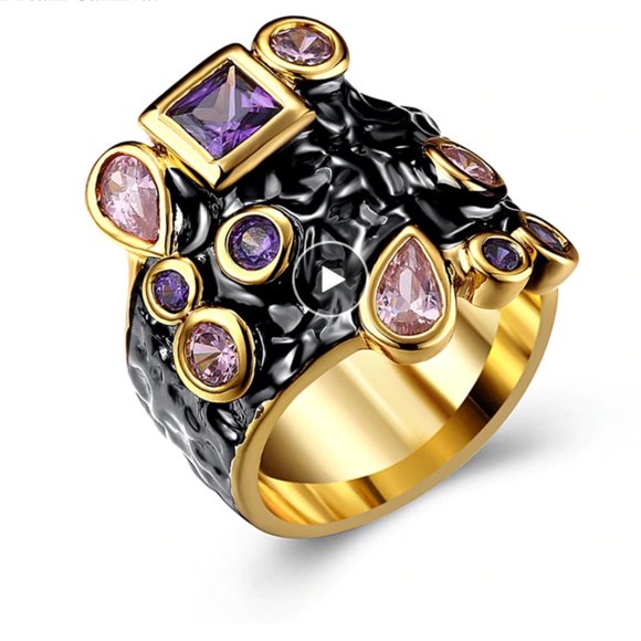 Jewelry - Italian Jewelry Black Gold Filled Ring